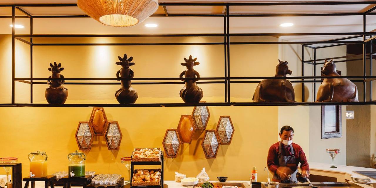 ホテル レアル デ ミナス サン・ミゲル・デ・アジェンデ エクステリア 写真 The interior of the restaurant